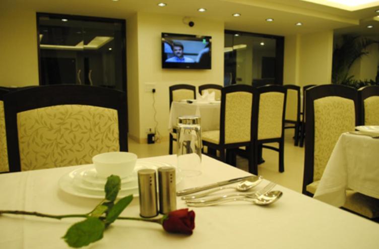 Hotel Forest Avenue - Best Luxury Hotel In Dehradun Exterior foto